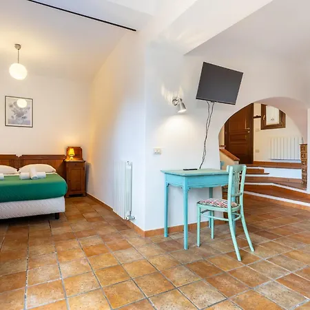 Lejlighed Hostdomus - Olive & Garden Garlenda